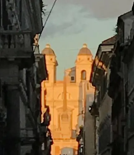 94 Piazza Di Spagna Maison d'hôtes 2*