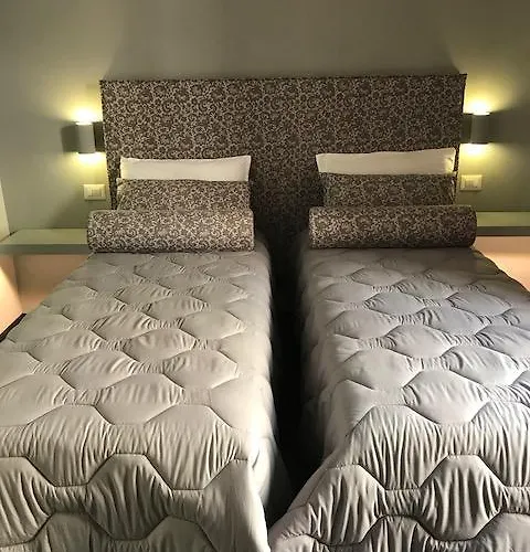 Maison d'hôtes 94 Piazza Di Spagna